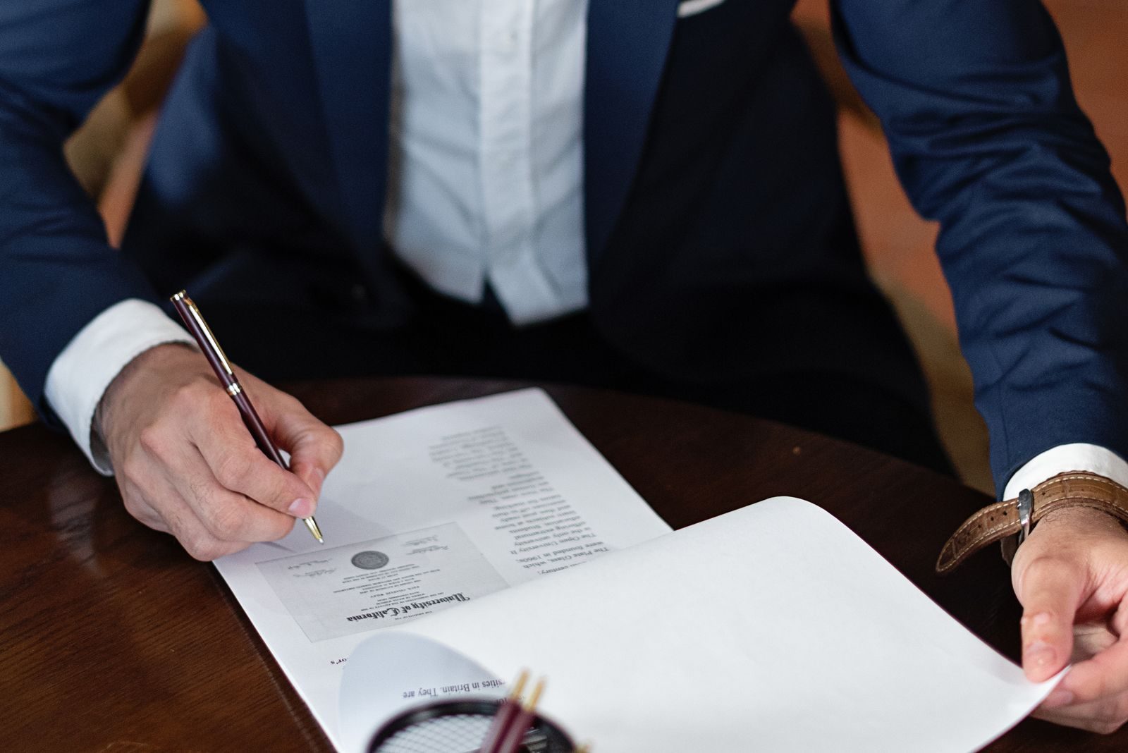 Firma di un accordo